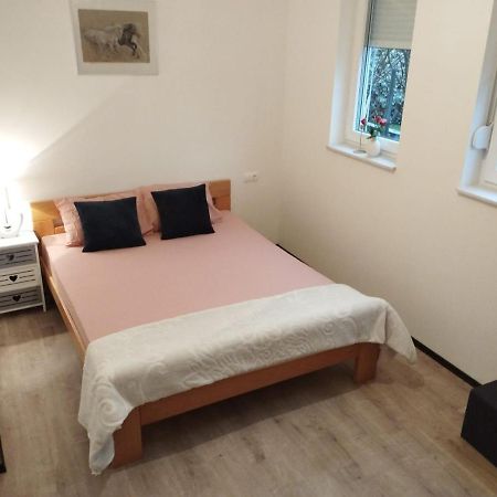 Hercegovina Rent ยูบุสกี ภายนอก รูปภาพ